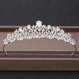 Coroas e Tiaras para Casamentos e Festas - DreamQueen - shoppingdasmarcasoficial